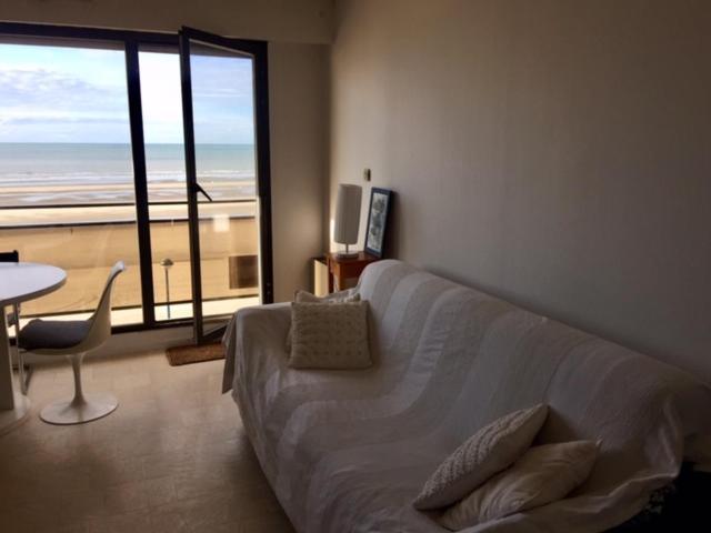 Appartement Studio Face A La Mer Bray-Dunes Exteriör bild