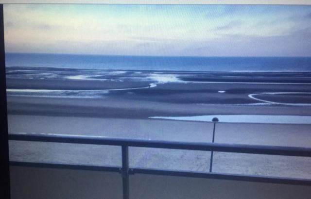 Appartement Studio Face A La Mer Bray-Dunes Exteriör bild